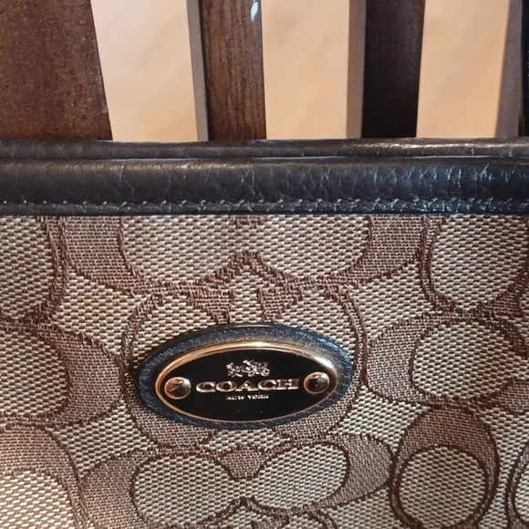 Coach Signature Brown Tote Bag - Picture 4 of 13
